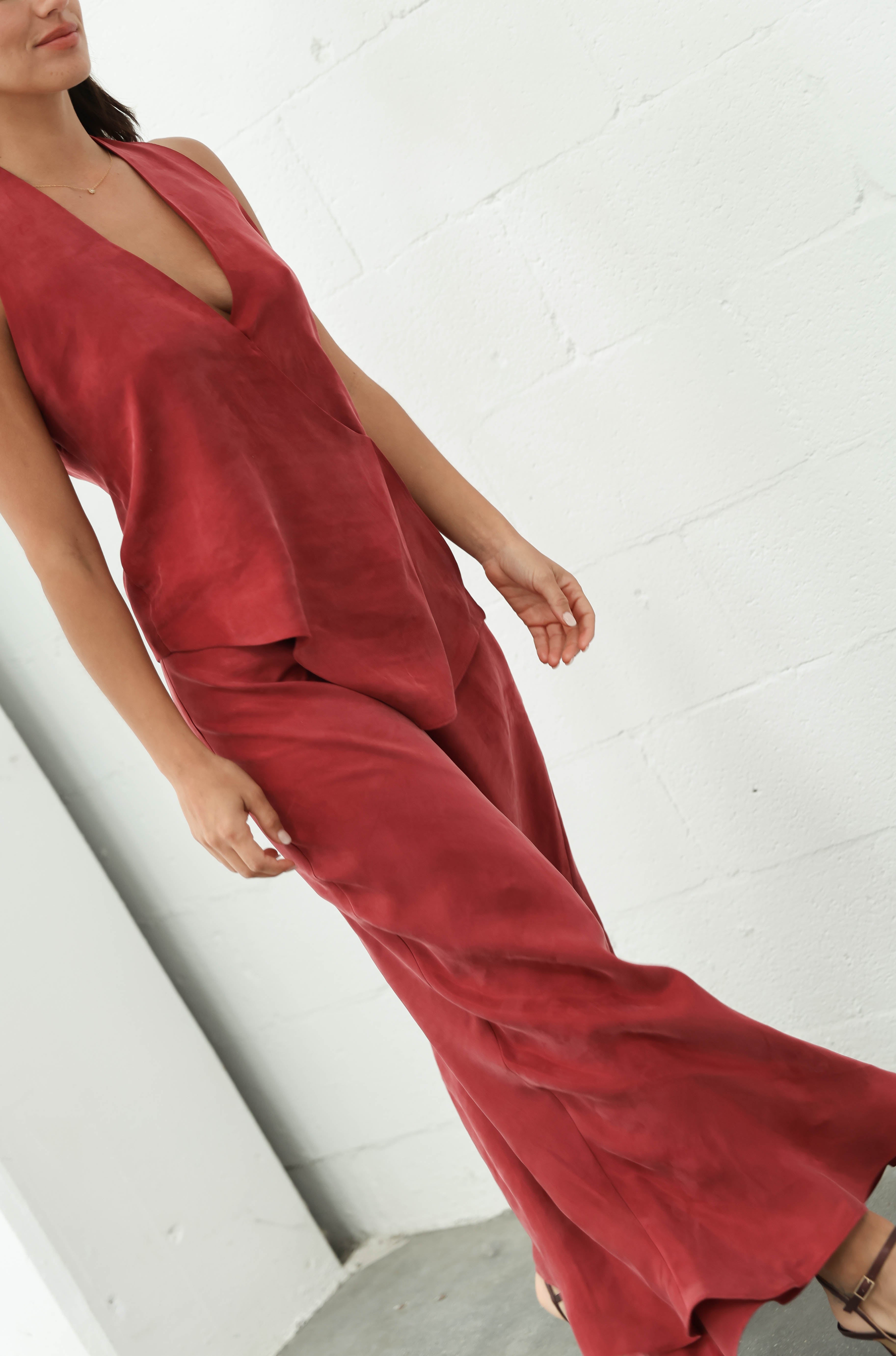 Falda Sena (Pre-order)