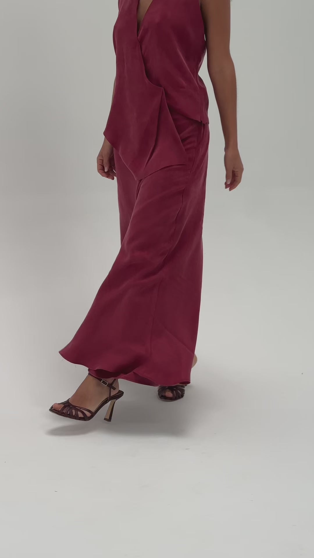 Falda Sena (Pre-order)